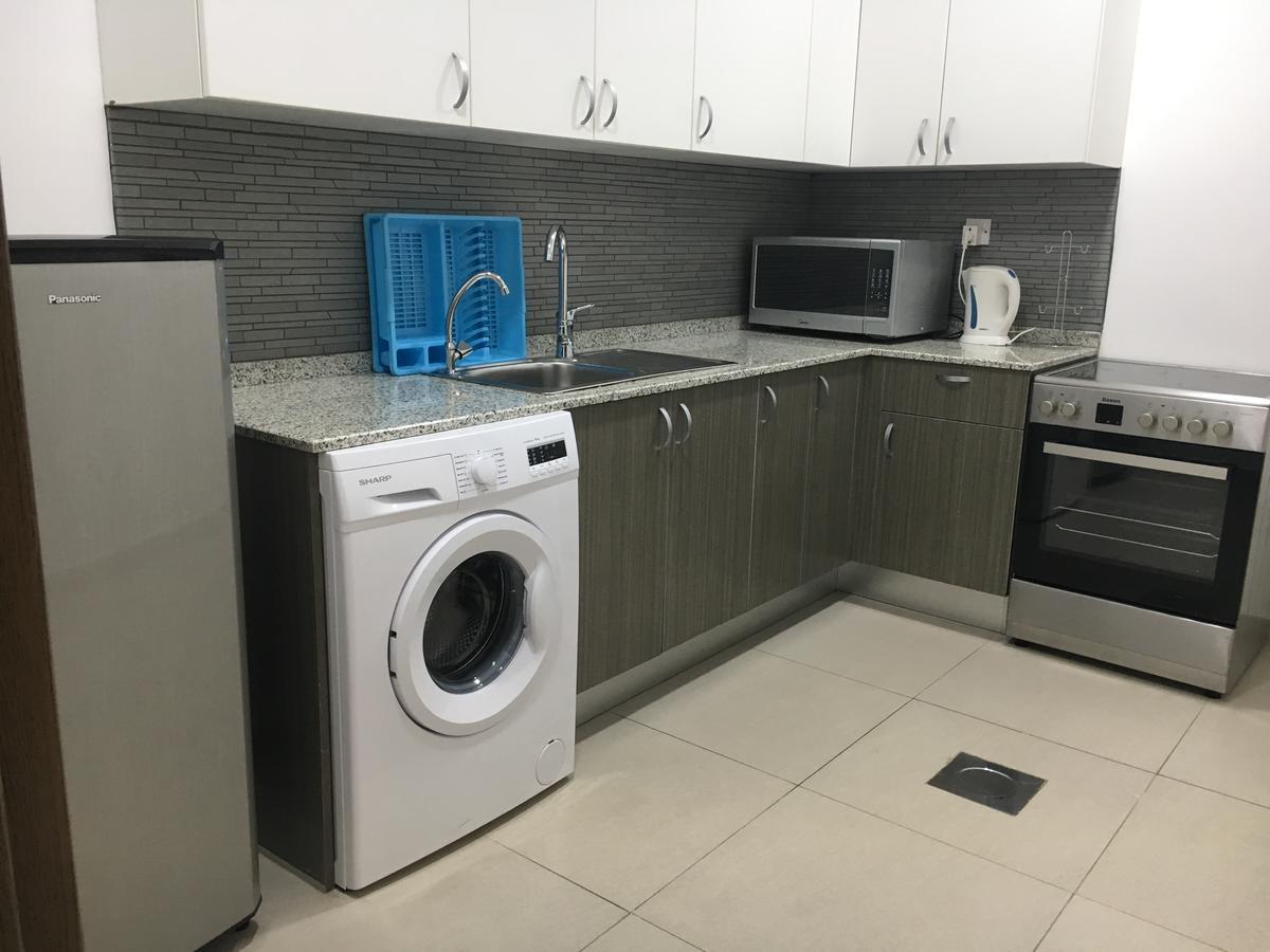 Al Muhanna Plaza Luxury Apartments Кувейт Экстерьер фото